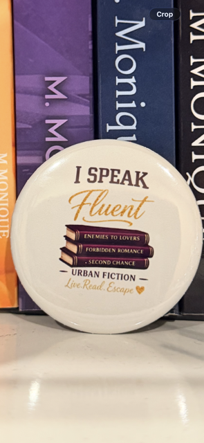 I Speak Fluent… Urban Fiction Button 📚💕