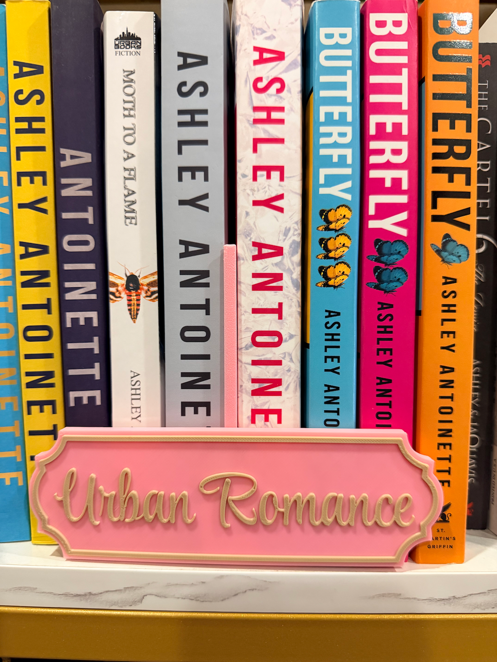 3D Printed Shelf Sign / Book Divider 📚✨