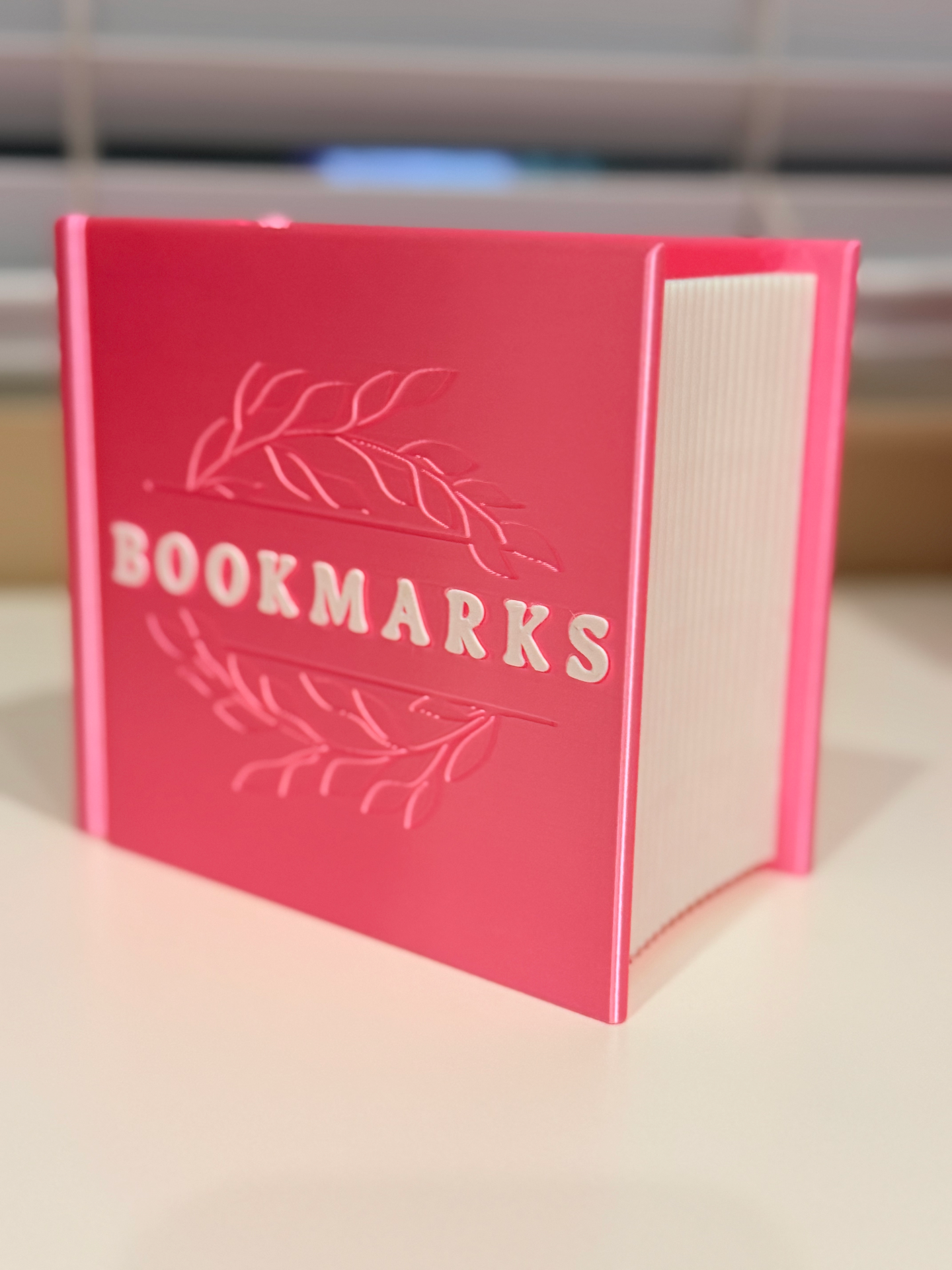 3D Printed Bookmark Holder | Book-Shaped Organizer